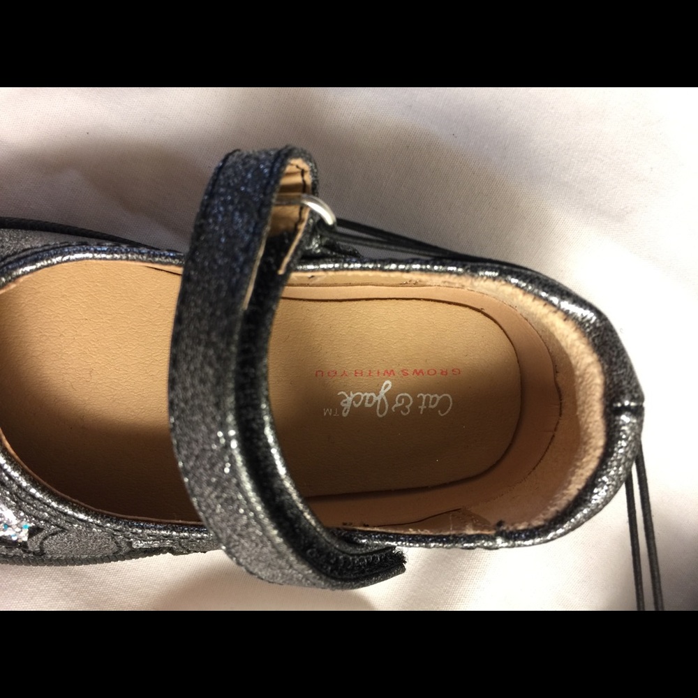 Cat & Jack girl’s shoes